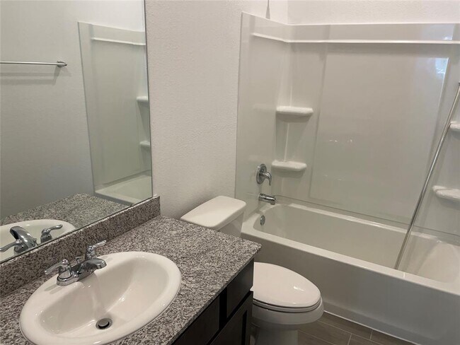 Building Photo - 25560 Northpark Palm Dr