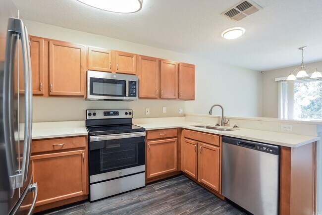 Building Photo - 256 Bella Rosa Cir