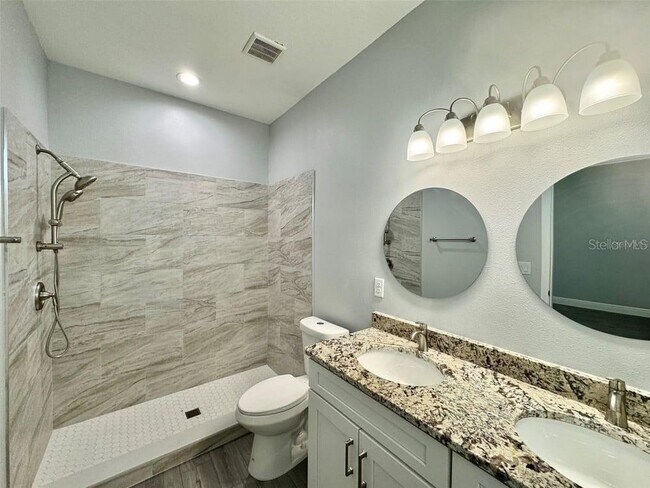 Building Photo - 4529 W Gore St