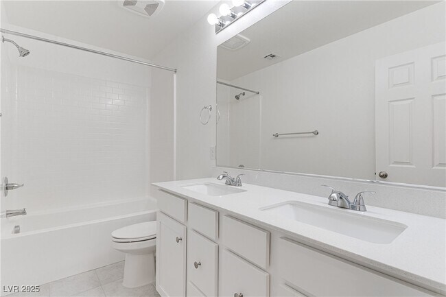 Building Photo - 10106 W Meranto Ave