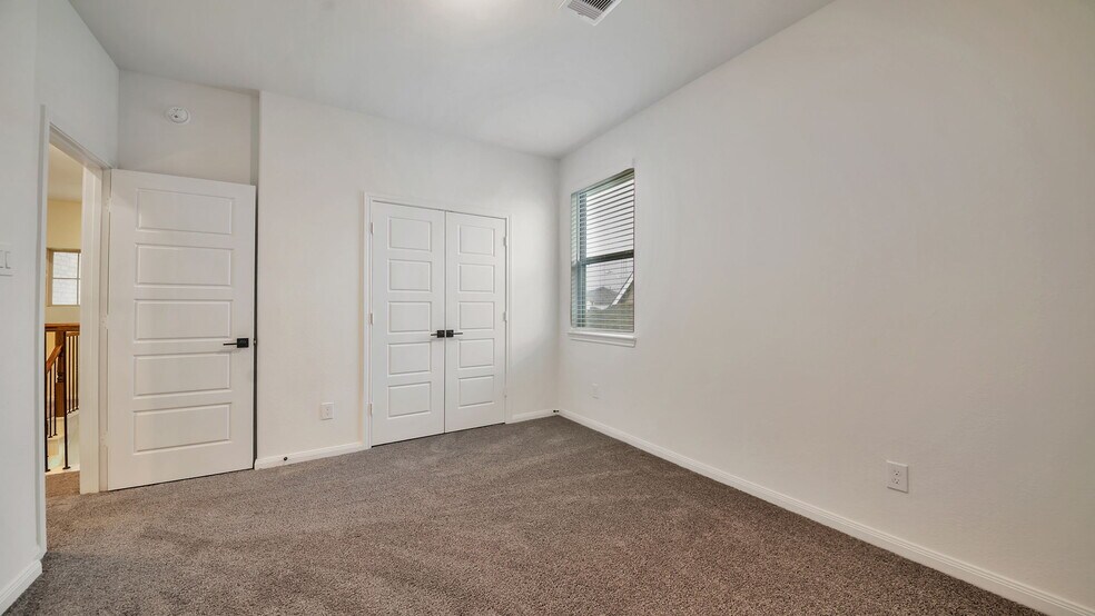 Building Photo - 31527 Westwood Rock Ln