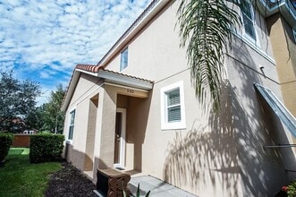 Building Photo - 550 Las Fuentes Dr