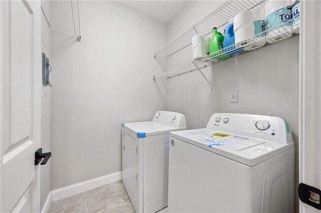 Building Photo - 1644 Donovan's Ridge