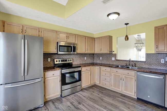 Building Photo - 10730 Pimlico Cir