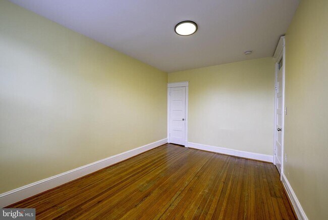 Building Photo - 5518 13th St NW