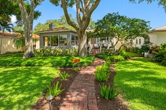 Building Photo - Historic Granada Terrace Home in St. Pete!!