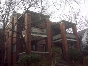 Building Photo - 1620 12th St S