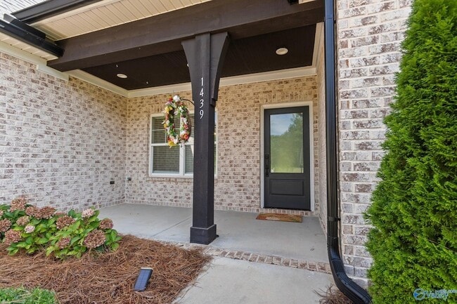 Building Photo - 1439 Cherokee Ridge Dr