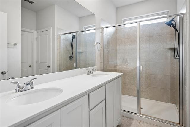 Building Photo - 517 Concho St