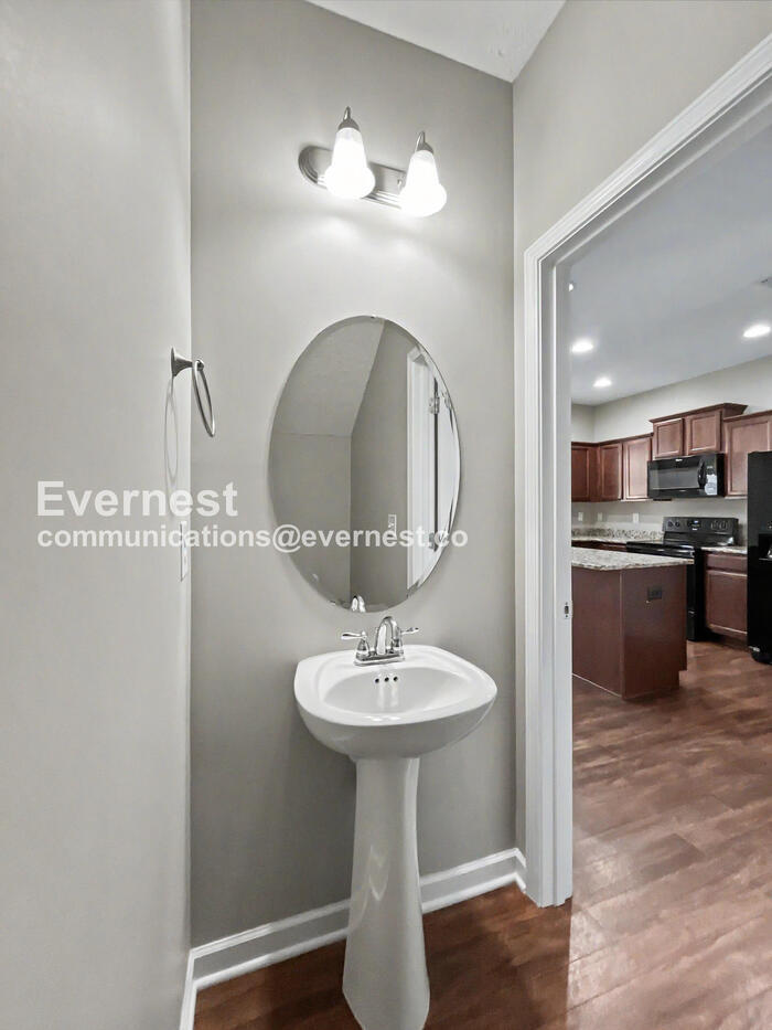 Building Photo - 4159 Saddlecreek Wy