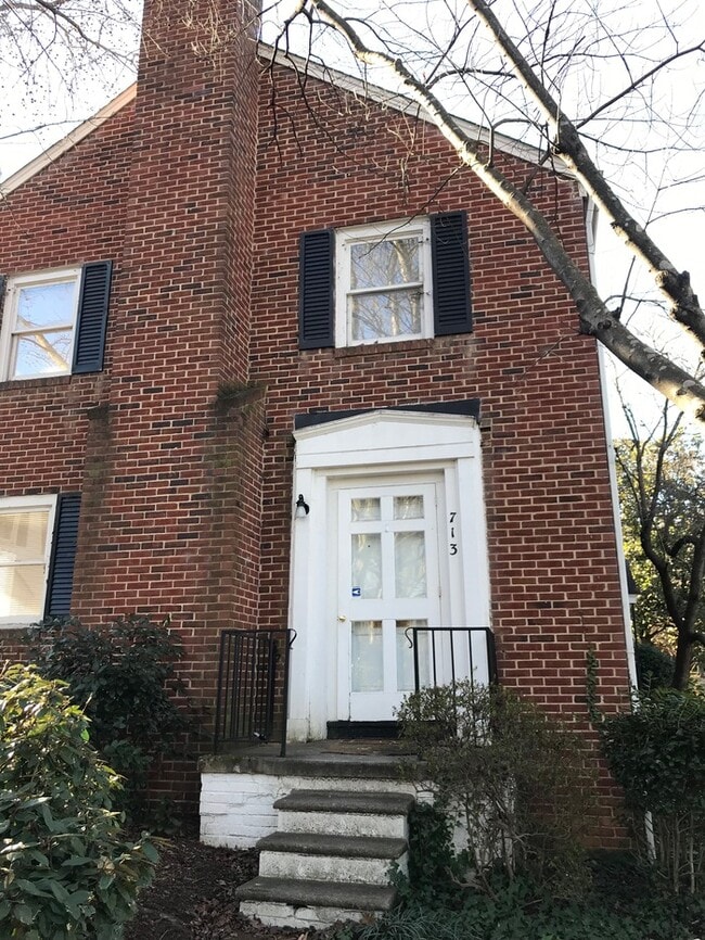 713 Wade Ave 713 Wade Ave Raleigh NC 27605 Apartment Finder