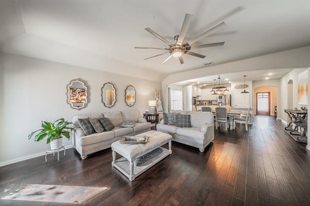 Building Photo - 2013 Rosebury Ln