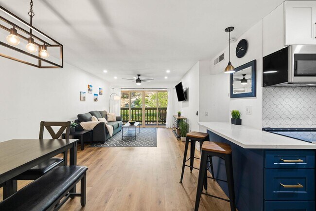 Building Photo - 6314 Friars Rd