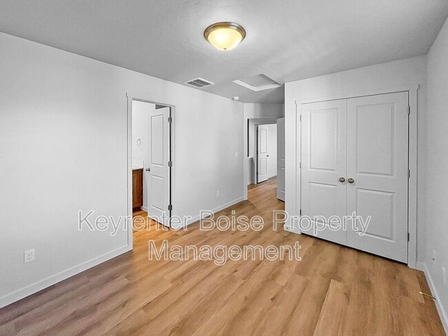 Building Photo - 2314 N 35th St