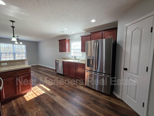 Building Photo - 366 Carolina Oaks Cir