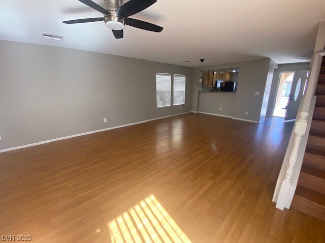 Building Photo - 684 Haunts Walk Ave