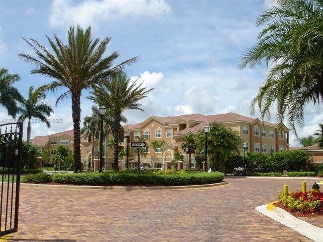 Building Photo - 4508 SW 160th Ave