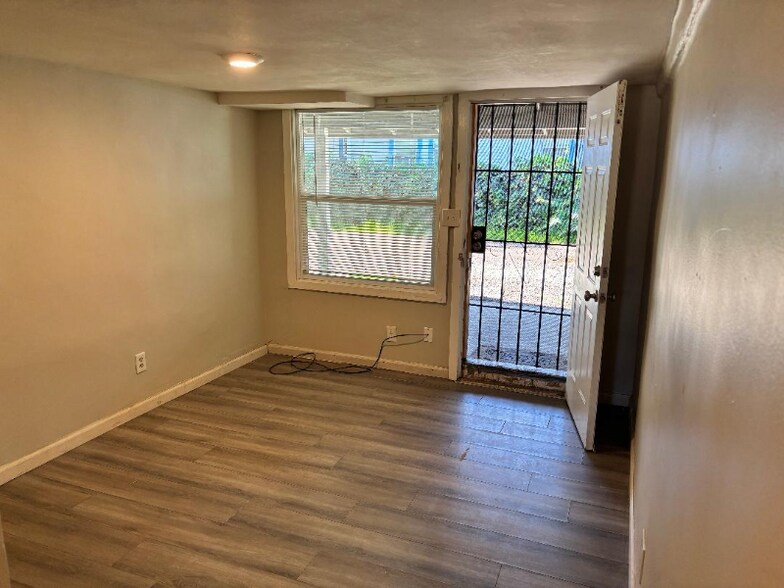 Building Photo - 4024 54th St