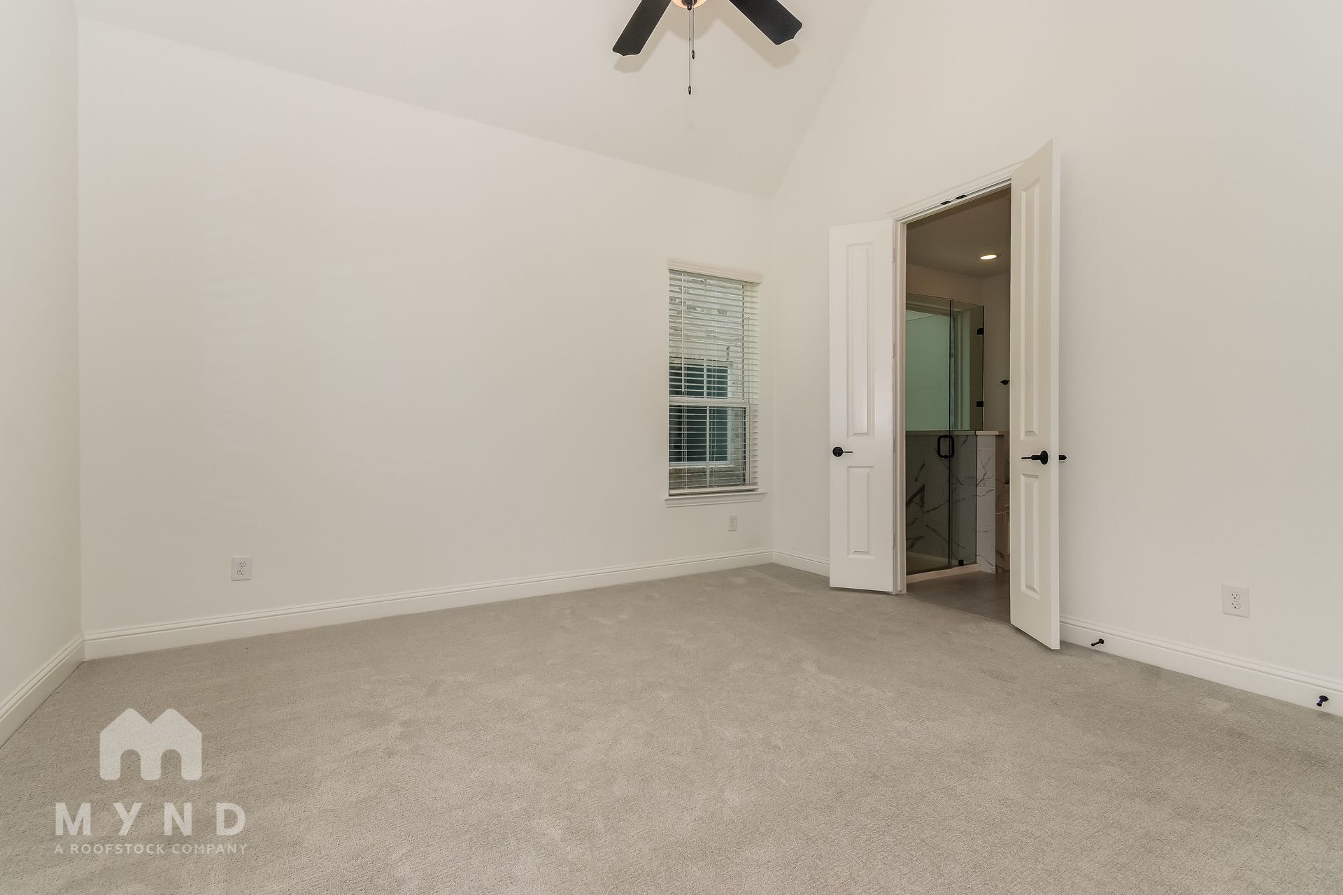 Building Photo - 15518 Kestrel Mews
