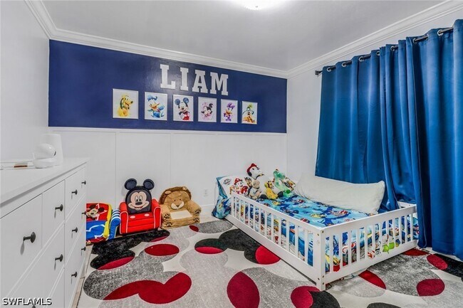 Building Photo - 2026 SW 31st Terrace