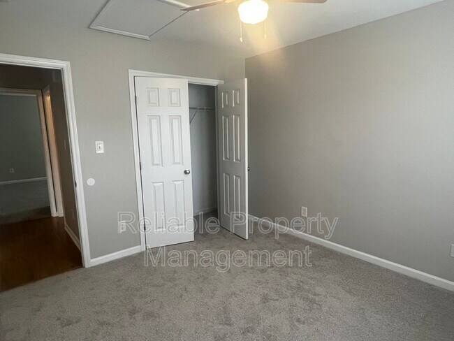 Building Photo - 5152 Limewood St