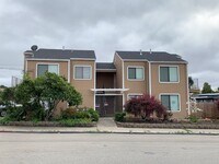 Building Photo - 10801