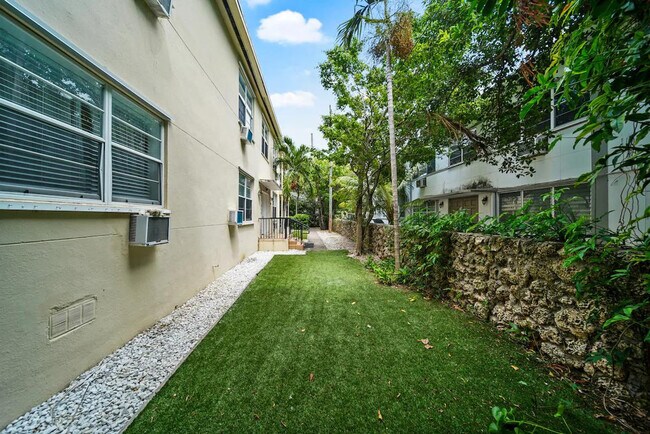 Building Photo - 1470 16th St