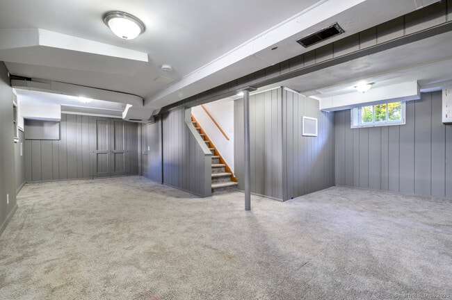 Building Photo - 29 Sterling Pl