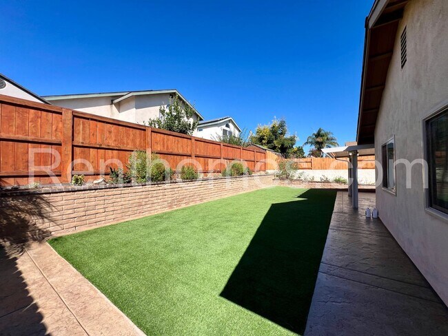 Building Photo - 11330 Surco Dr