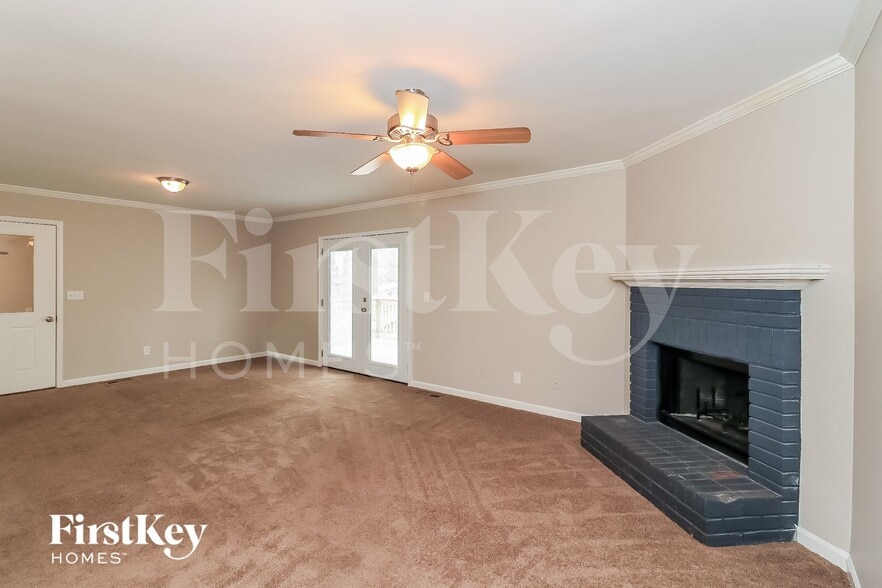 Building Photo - 5531 Concord Cir