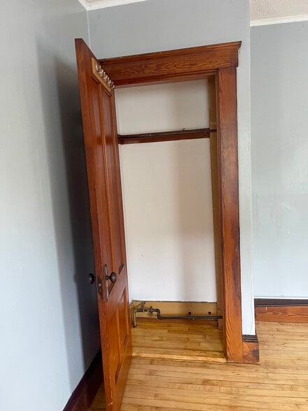 closet for bedroom 1 - 348 Rollstone St