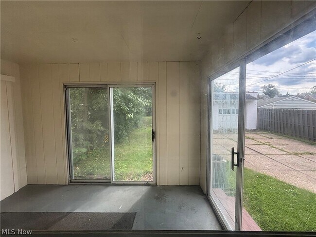 Building Photo - 12324 Willard Ave