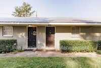 Building Photo - 550 Macon Hwy