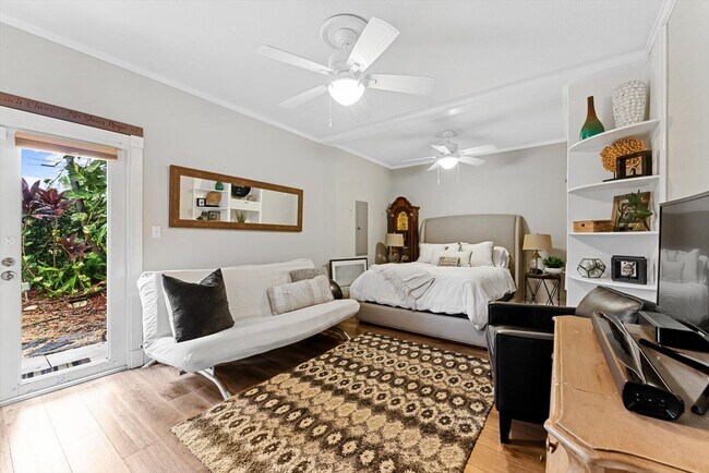 Building Photo - 4487 NW 42nd Terrace