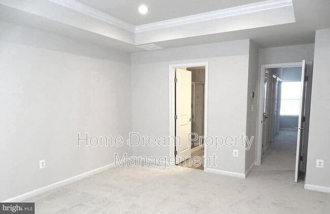 Building Photo - 1024 Trestle Dr