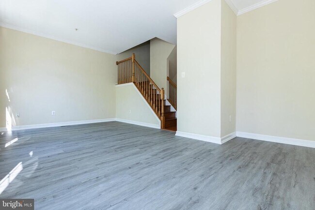 Building Photo - 8213 Brooktree St