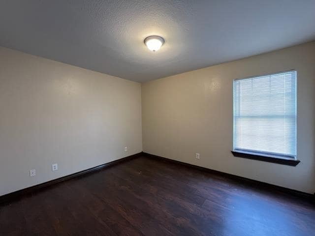 Building Photo - 615 Masterson Rd