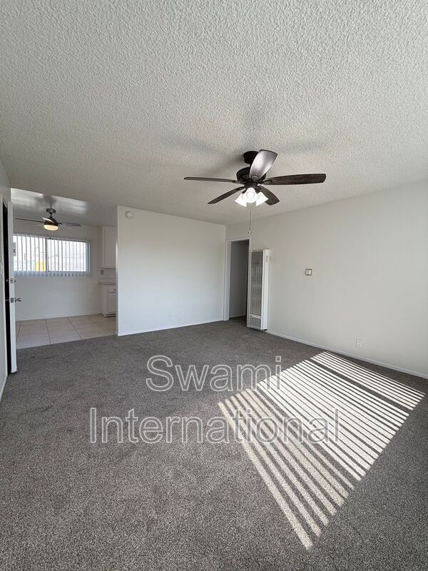 Building Photo - 5846 Estrella Ave