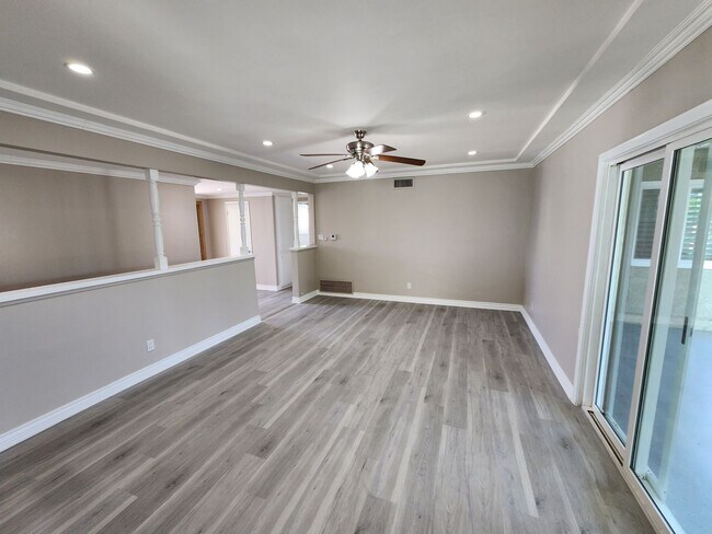 Building Photo - 14020 Faust Ave