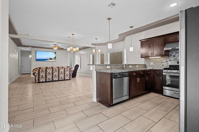 Building Photo - 3637 Grand Cayman Ln