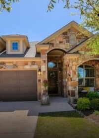 Building Photo - 413 Penna Ln