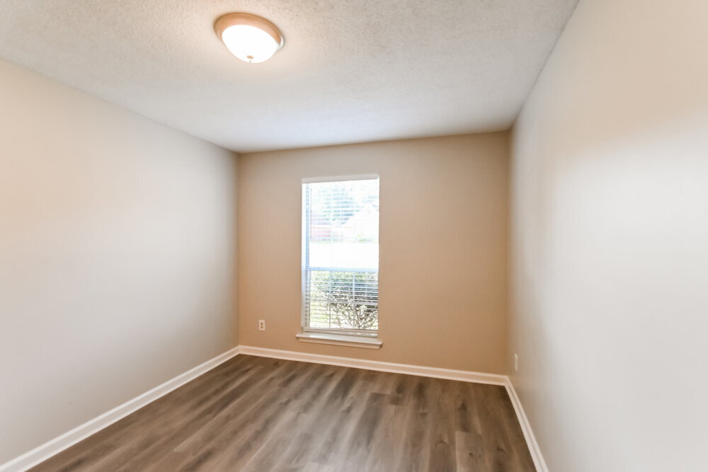 Building Photo - 6456 Birch Mill Cove