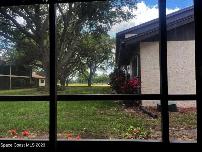 Building Photo - 1675 S Fiske Blvd