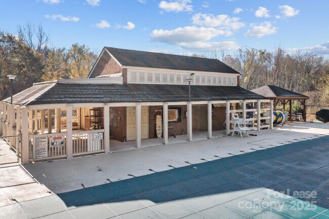 Building Photo - 7204 Killingdeer Ln