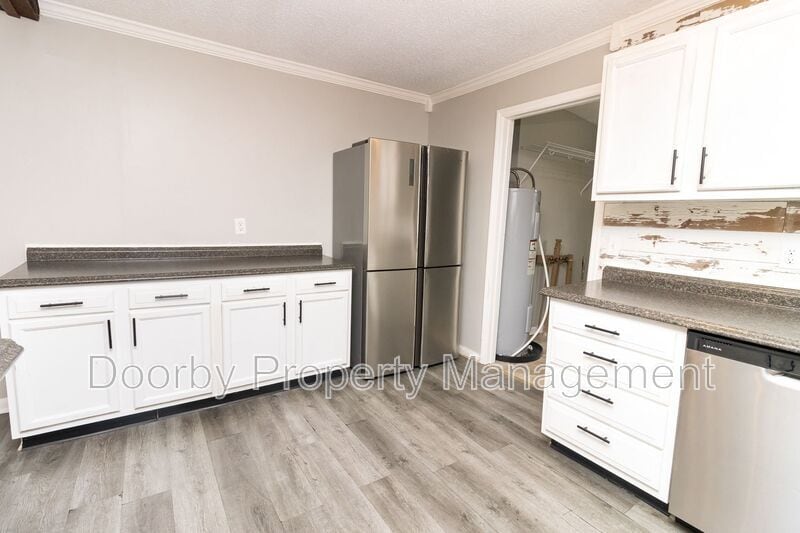 Building Photo - 11412 London Ln