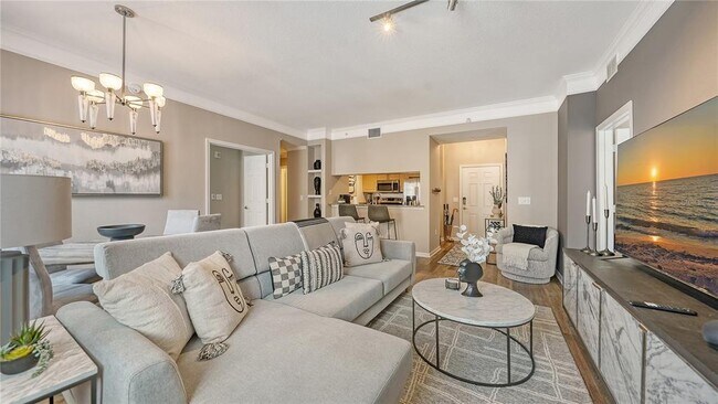 Building Photo - 1064 N Tamiami Trl