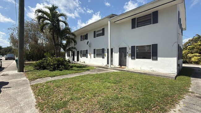 Building Photo - JKRK Miami - 1625