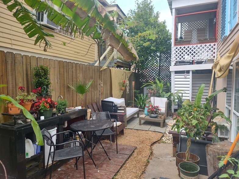 Building Photo - 1815 37th St