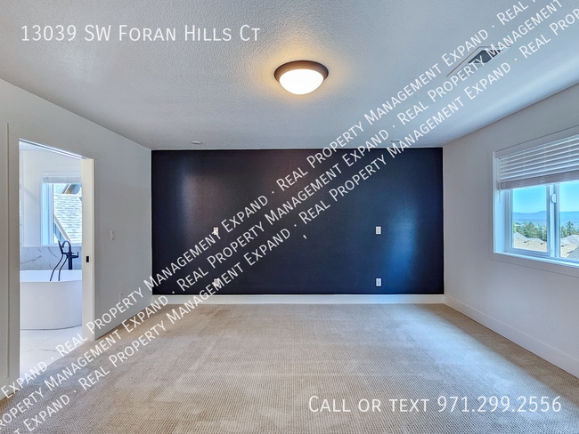 Building Photo - 13039 SW Foran Hills Ct