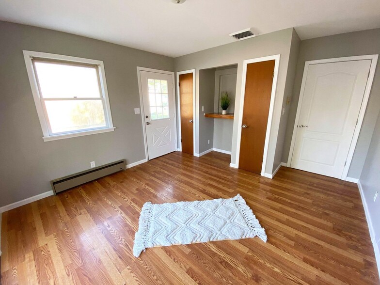 Building Photo - 1122 Franklin St